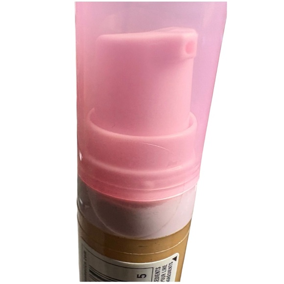 💎 2/$20 - NYX - Bare With Me Hydrating Concealer Serum - Picture 8 of 9